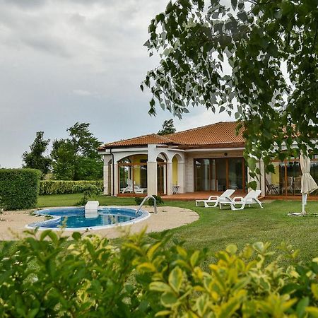 Lighthouse Golf Apart Complex&Villas Балчик Екстериор снимка