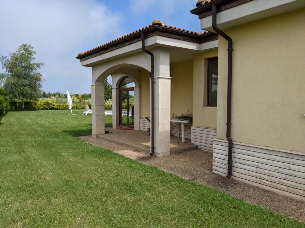 Lighthouse Golf Apart Complex&Villas Балчик Екстериор снимка