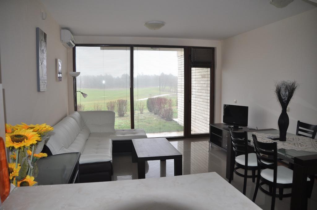 Lighthouse Golf Apart Complex&Villas Балчик Екстериор снимка
