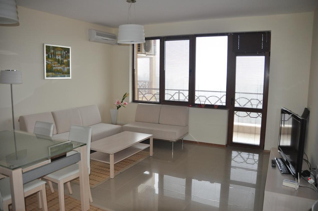 Lighthouse Golf Apart Complex&Villas Балчик Стая снимка