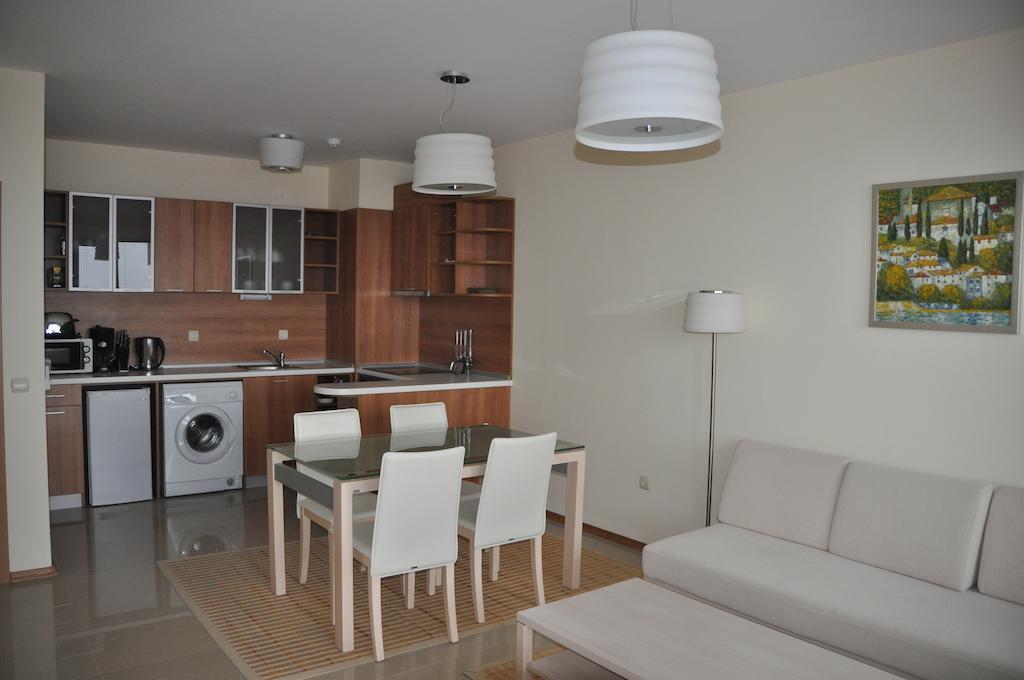 Lighthouse Golf Apart Complex&Villas Балчик Стая снимка