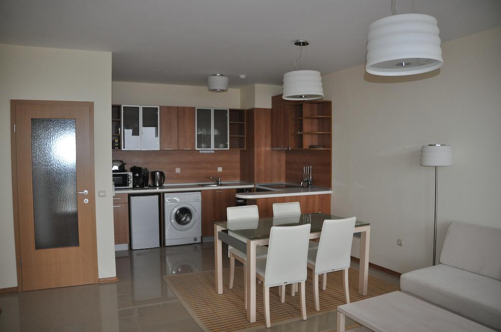 Lighthouse Golf Apart Complex&Villas Балчик Стая снимка