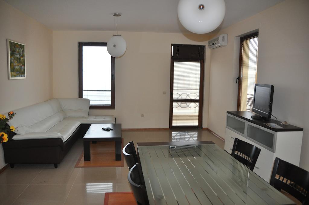 Lighthouse Golf Apart Complex&Villas Балчик Стая снимка