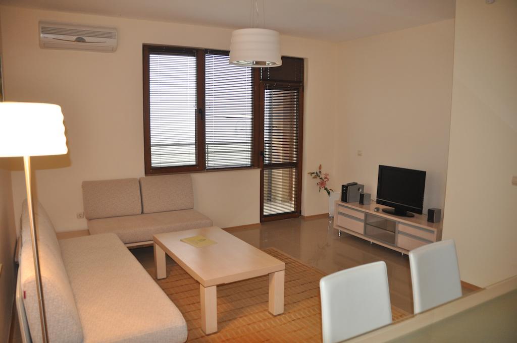 Lighthouse Golf Apart Complex&Villas Балчик Стая снимка