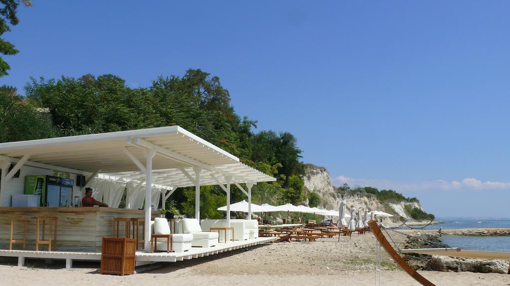 Lighthouse Golf Apart Complex&Villas Балчик Екстериор снимка