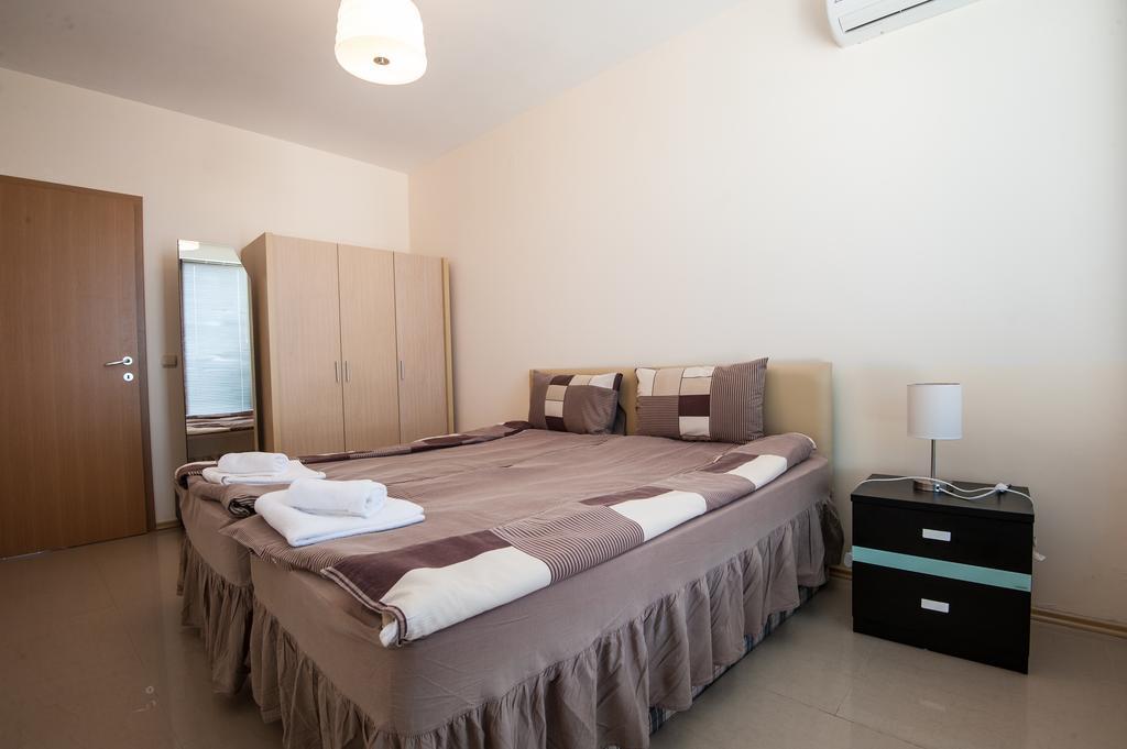 Lighthouse Golf Apart Complex&Villas Балчик Екстериор снимка